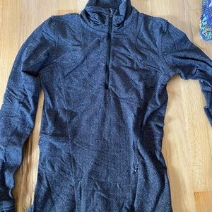 LIGHTLY USED - Lululemon Half Zip